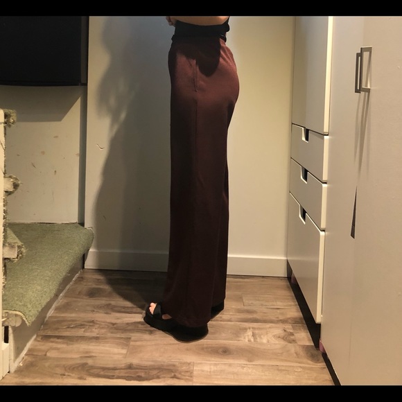 Urban Outfitters- Brown pants Size S - Picture 2 of 4